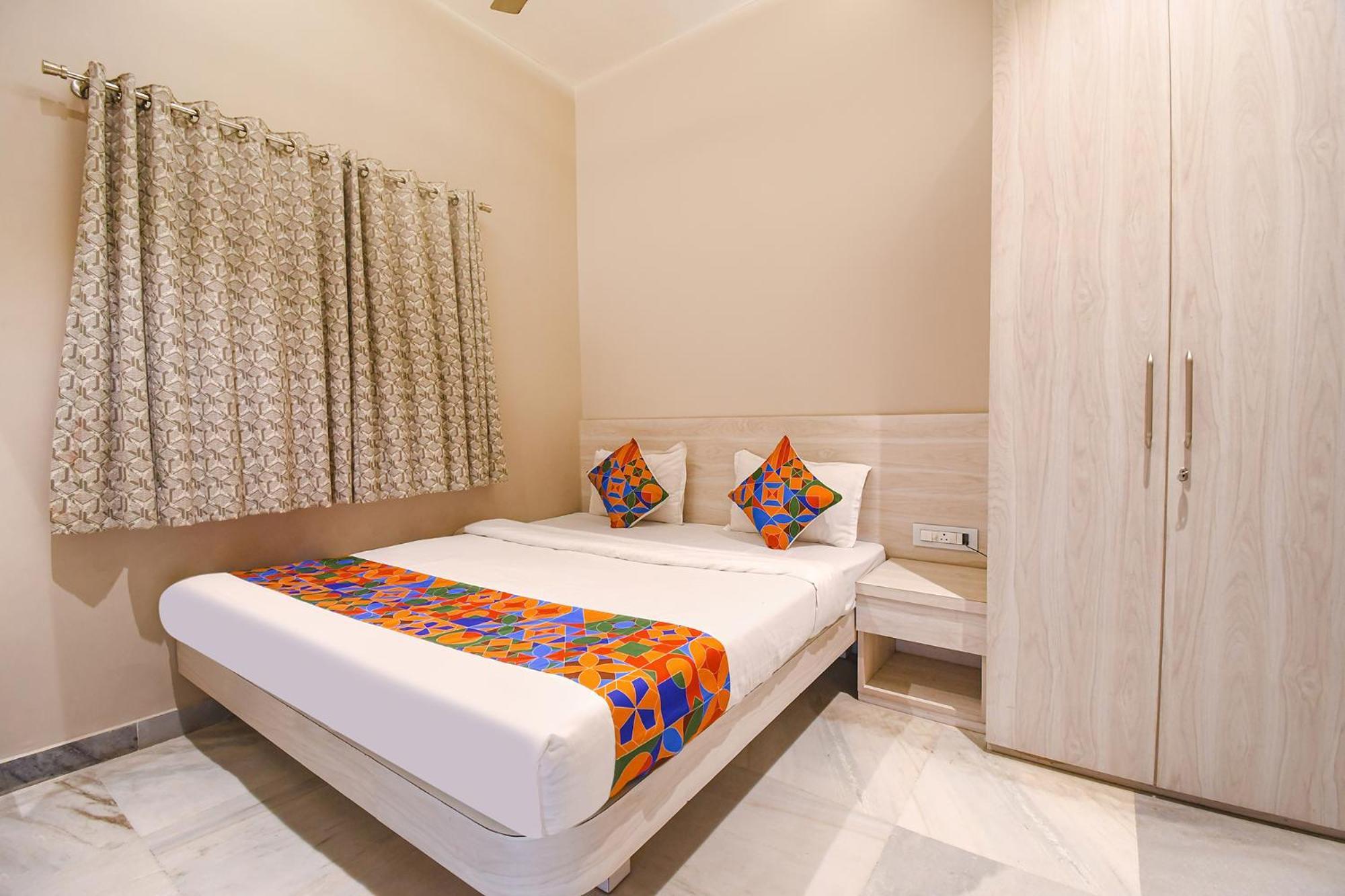 Fabhotel Kitchen Q Inn - Belaghata كولكاتا المظهر الخارجي الصورة