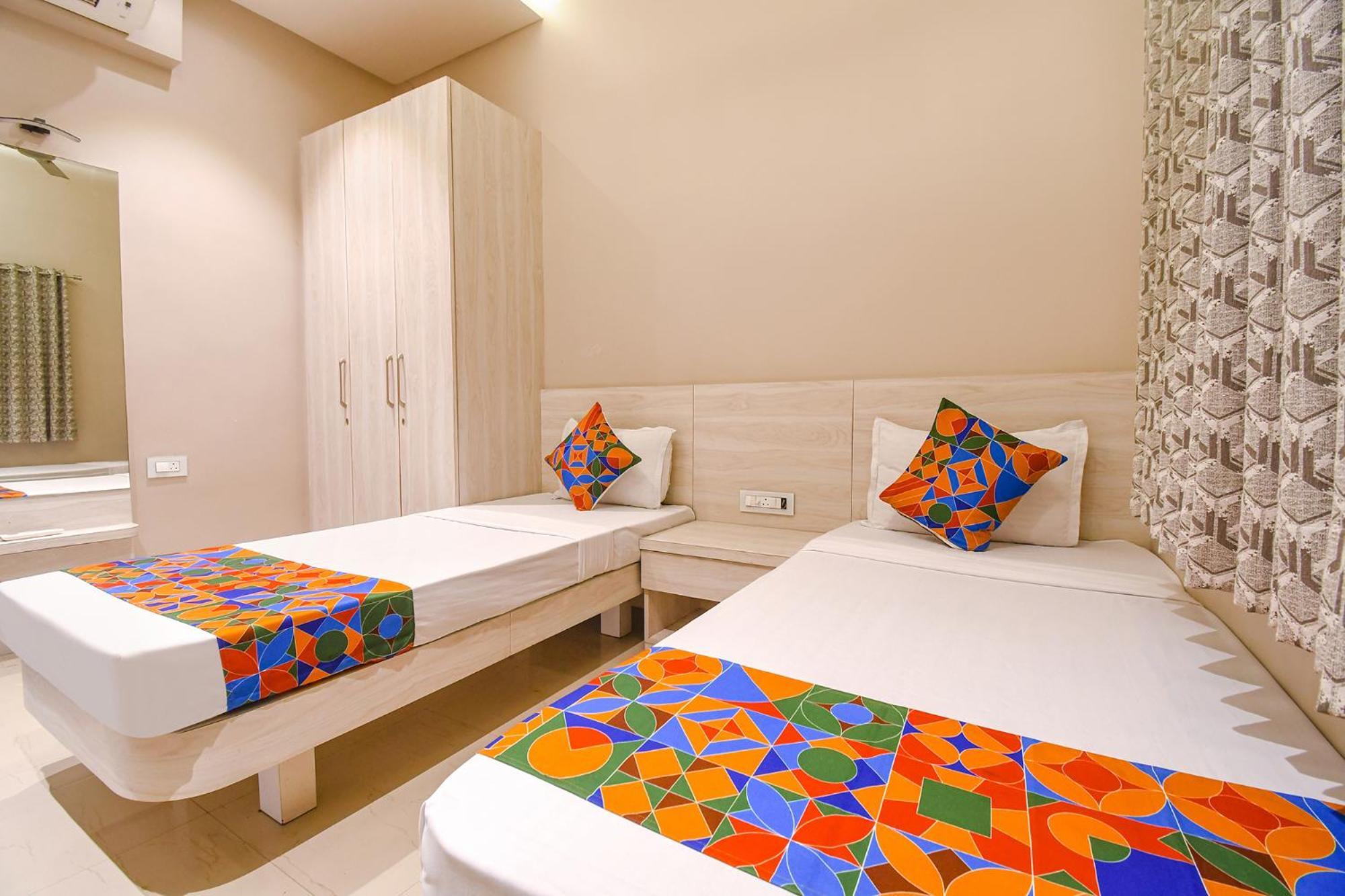 Fabhotel Kitchen Q Inn - Belaghata كولكاتا المظهر الخارجي الصورة
