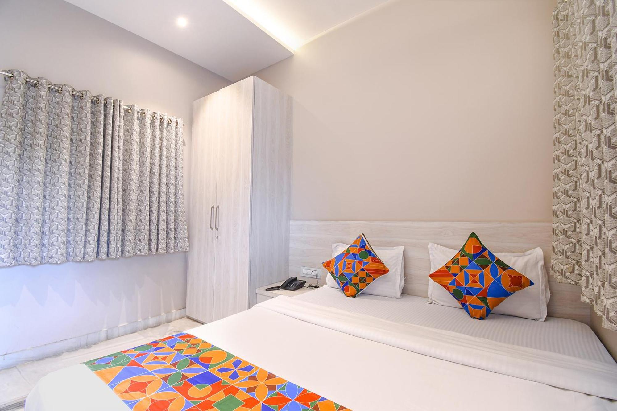 Fabhotel Kitchen Q Inn - Belaghata كولكاتا المظهر الخارجي الصورة